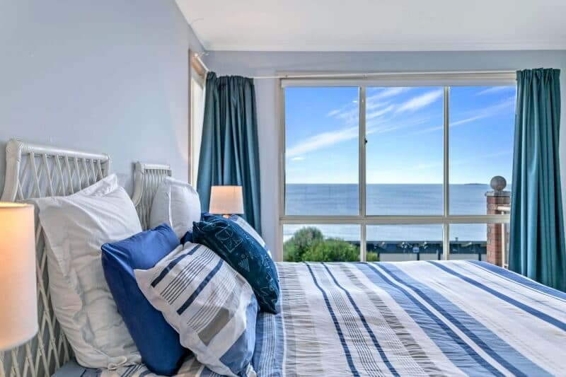 How Guesty helped Harcourts South Coast’s short-term rentals division boost bookings by 40% & occupancy by 20% – in under a year