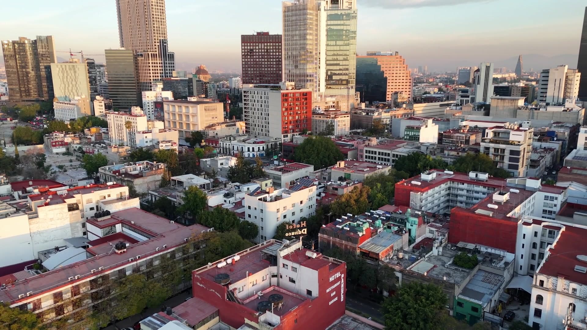 How Capitalia grew from 60 to 600 Luxury Properties Across 50+ Channels with Guesty